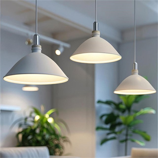 Estamos aquí para iluminar sus ideas
